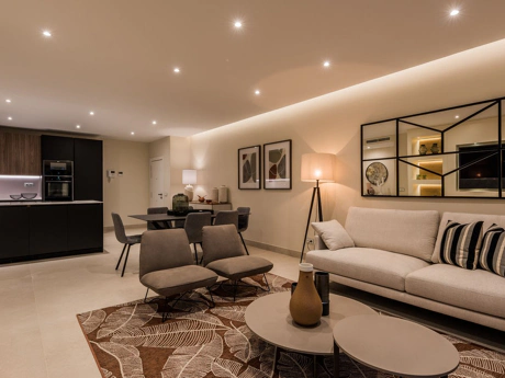 Apartment for sale in New Golden Mile, Estepona East