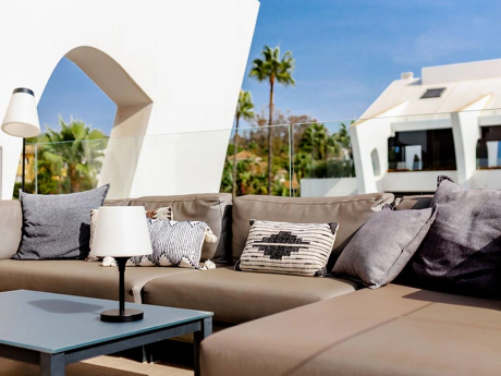 Apartment for sale in Las Chapas, Marbella East