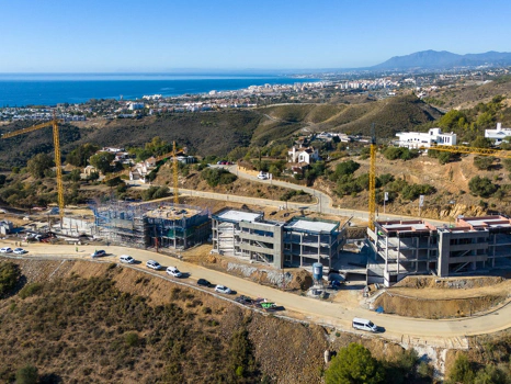 Penthouse for sale in Los Altos de los Monteros, Marbella East