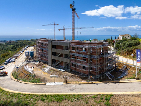 Penthouse for sale in Los Altos de los Monteros, Marbella East