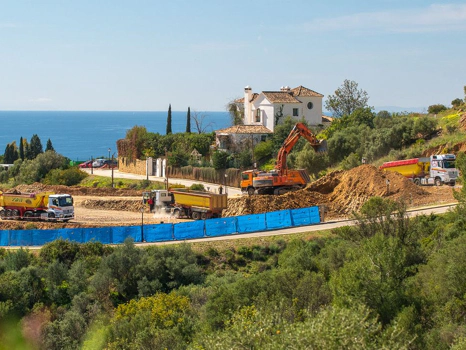 Penthouse for sale in Los Altos de los Monteros, Marbella East