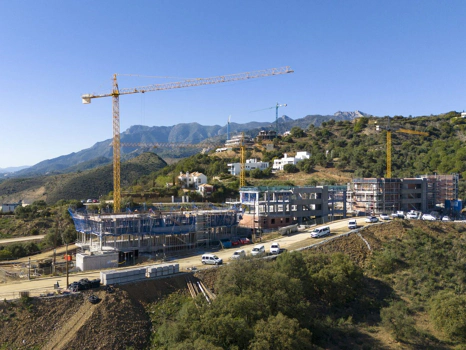 Penthouse for sale in Los Altos de los Monteros, Marbella East
