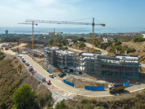 Penthouse for sale in Los Altos de los Monteros, Marbella East