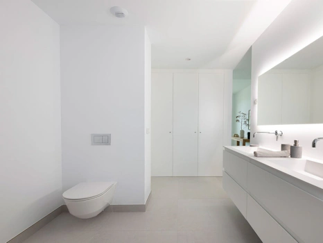 Penthouse for sale in Los Altos de los Monteros, Marbella East