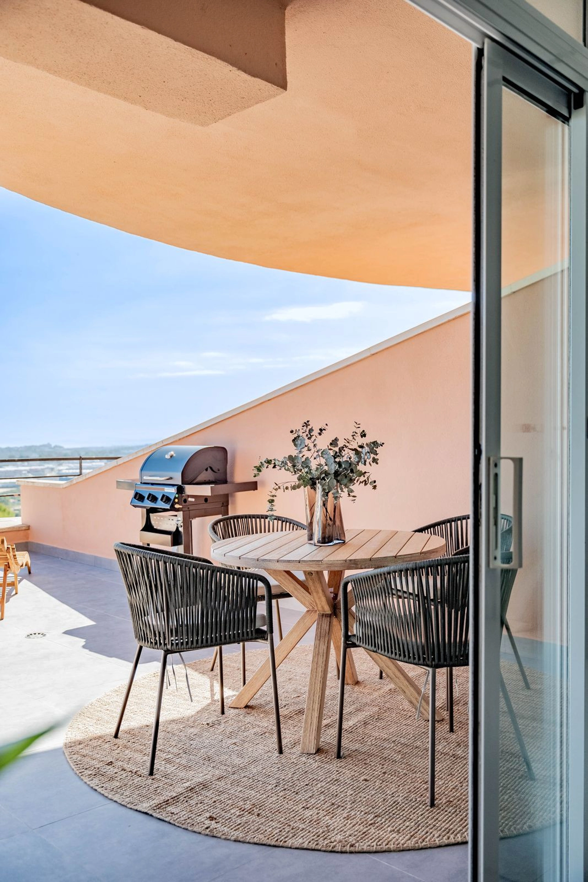 Apartment for sale in Nueva Andalucia, Marbella
