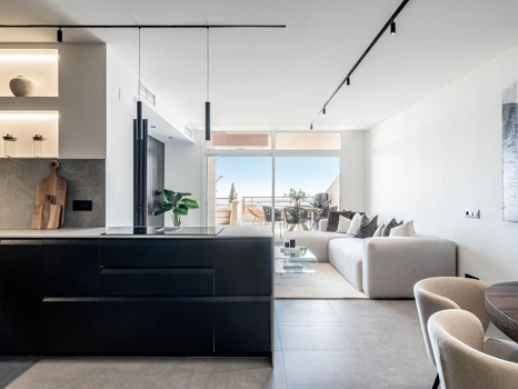 Apartment for sale in Nueva Andalucia, Marbella