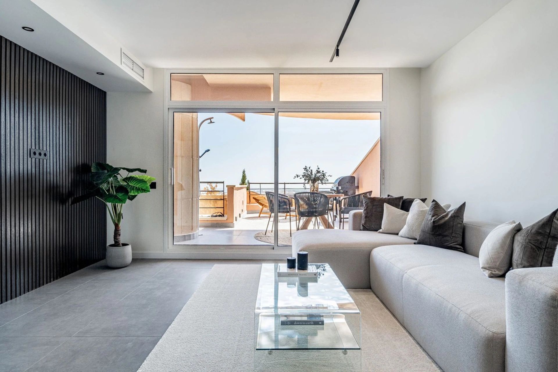 Apartment for sale in Nueva Andalucia, Marbella