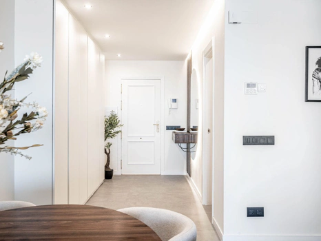 Apartment for sale in Nueva Andalucia, Marbella