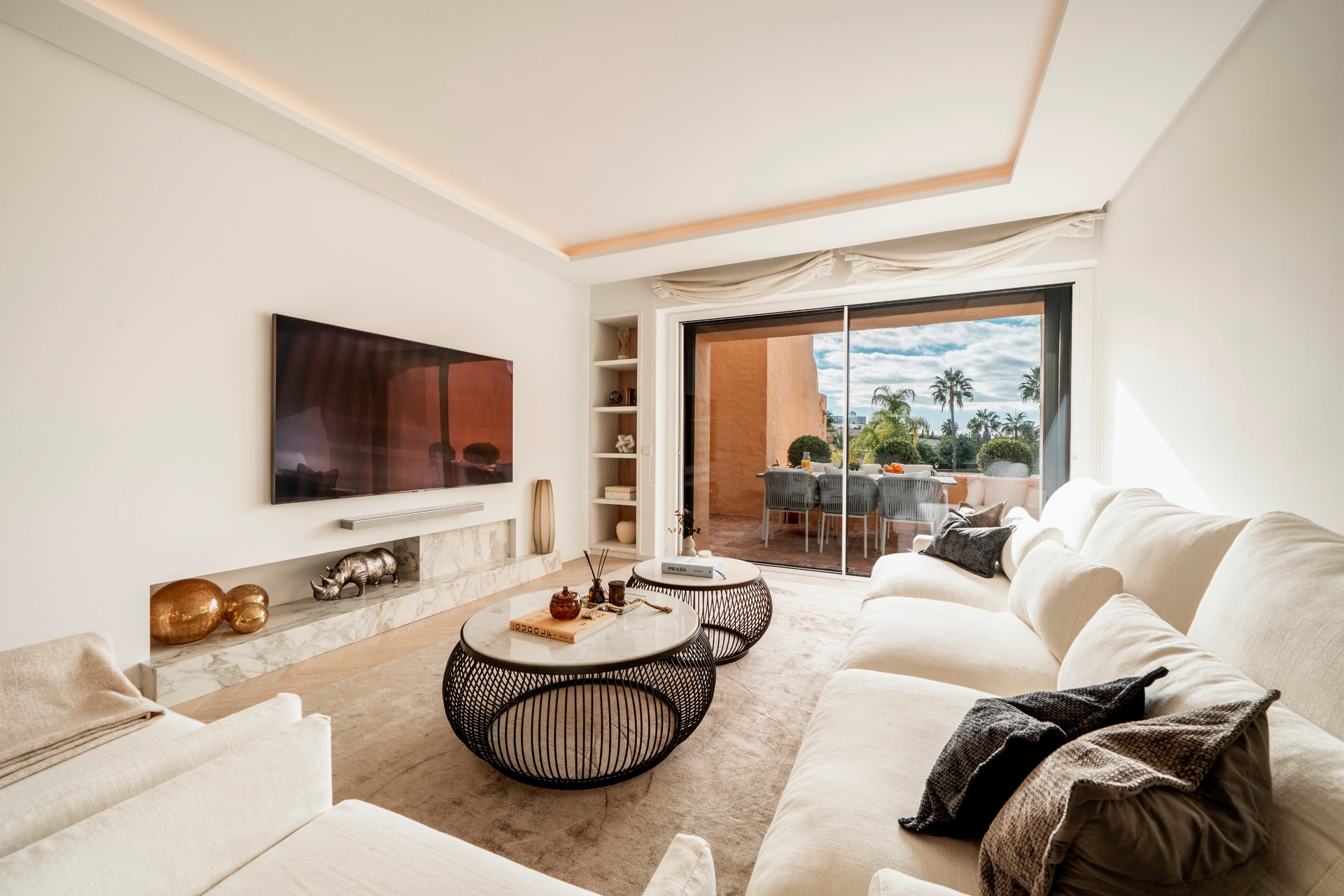 Duplex Penthouse for sale in Benahavis