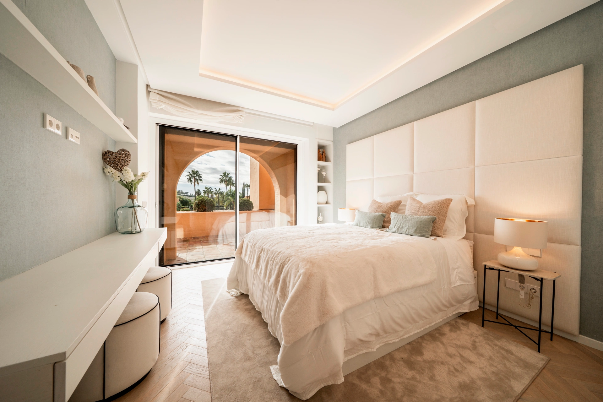 Duplex Penthouse for sale in Benahavis
