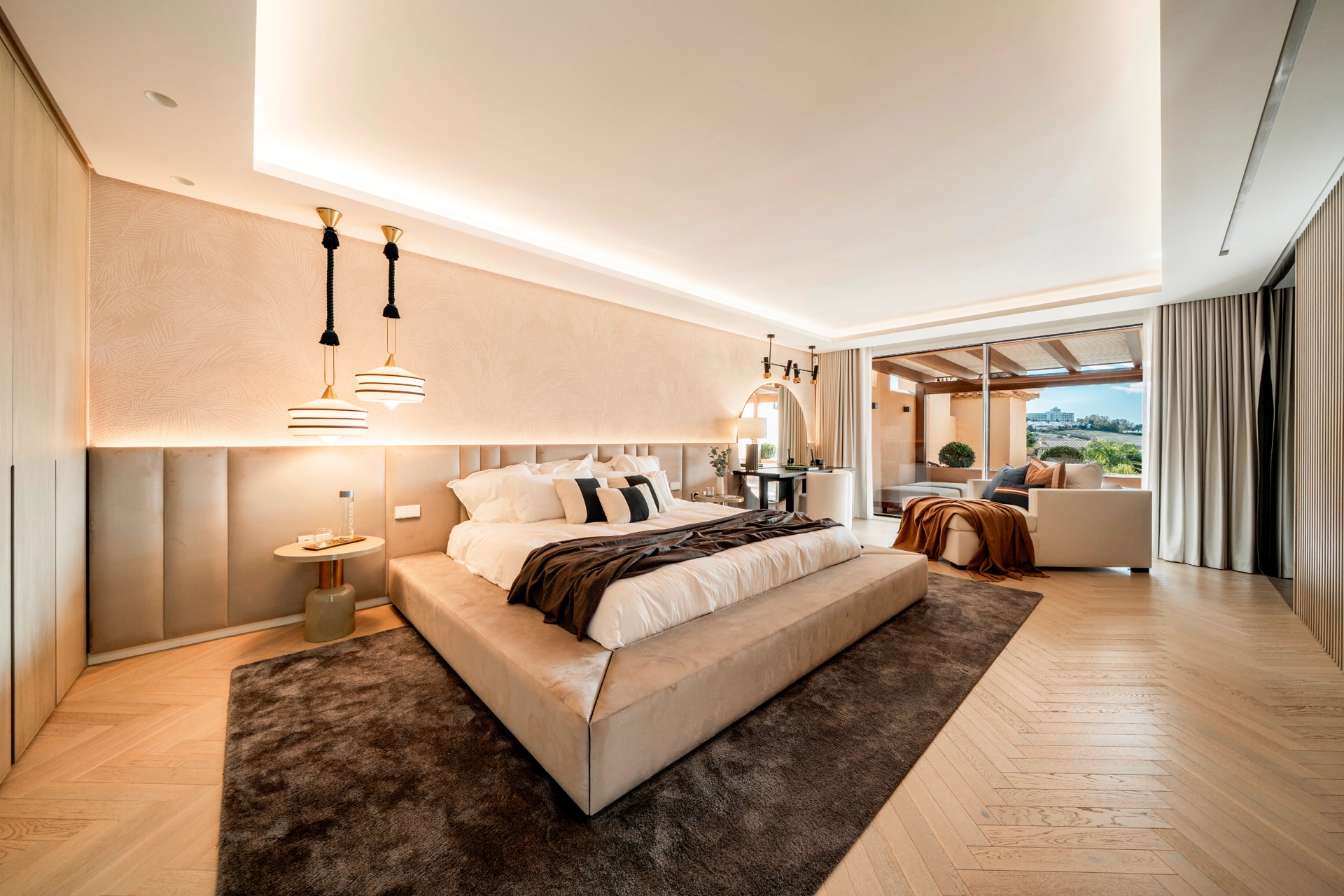 Duplex Penthouse for sale in Benahavis