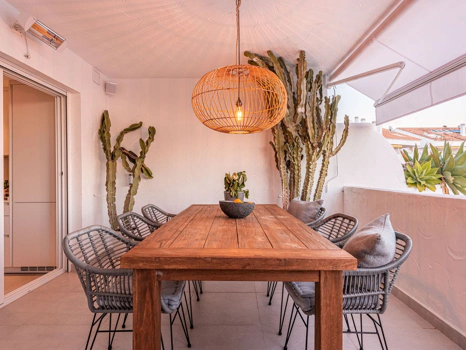Penthouse for sale in Nueva Andalucia, Marbella