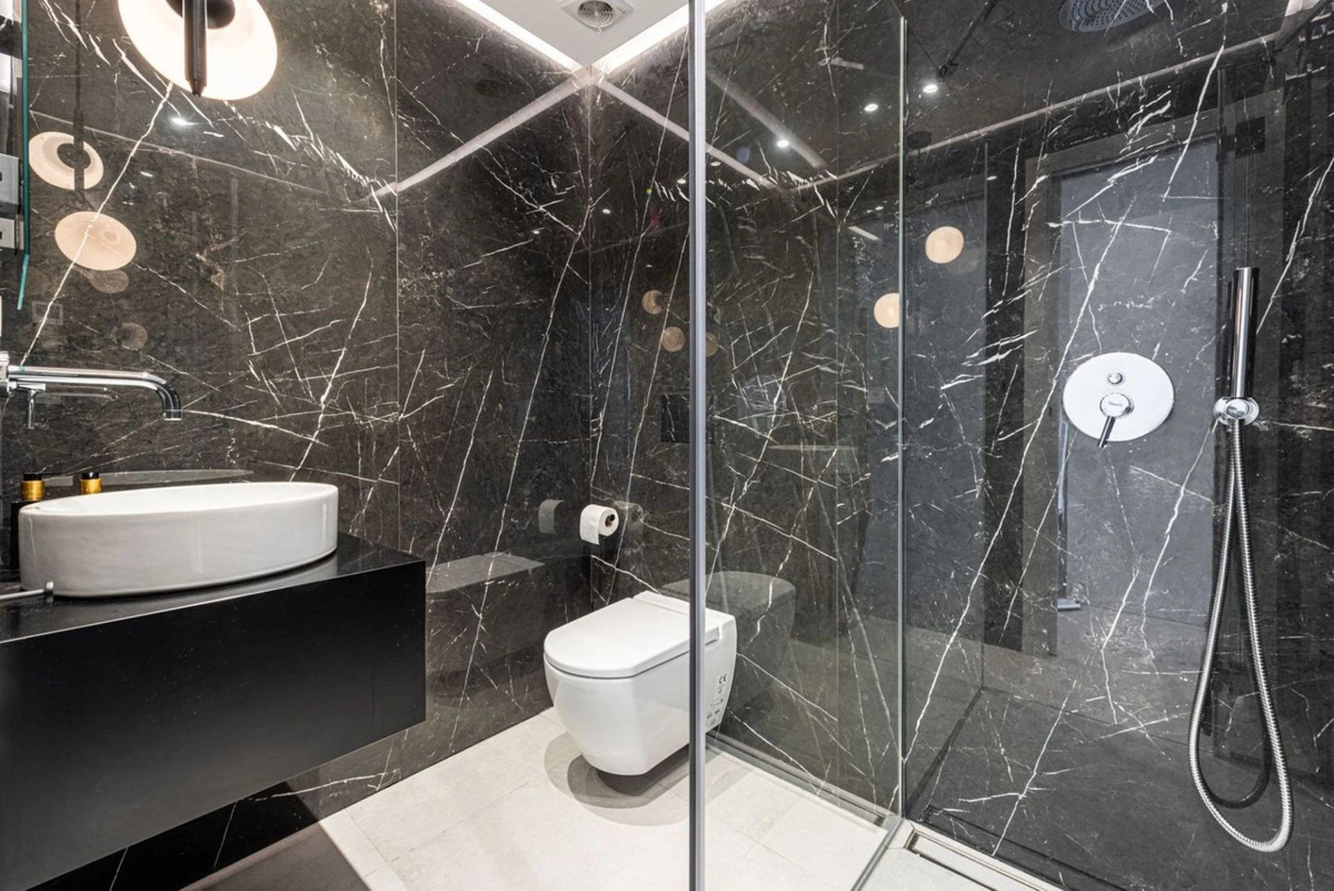 Penthouse for sale in Nueva Andalucia, Marbella