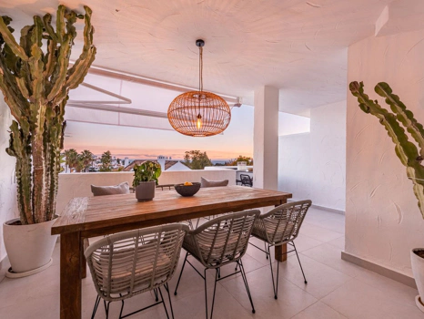 Penthouse for sale in Nueva Andalucia, Marbella