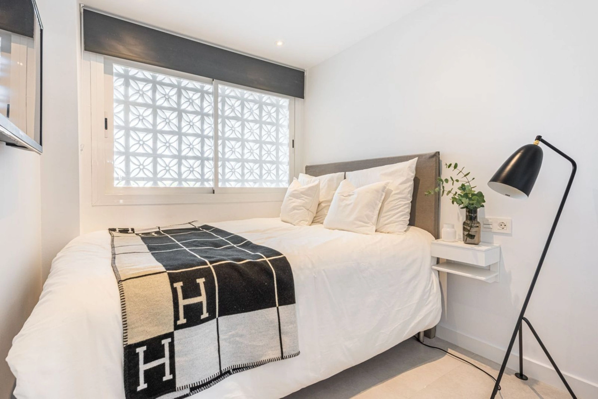 Penthouse for sale in Nueva Andalucia, Marbella