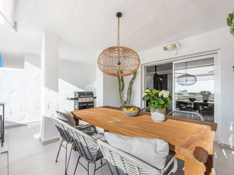 Penthouse for sale in Nueva Andalucia, Marbella
