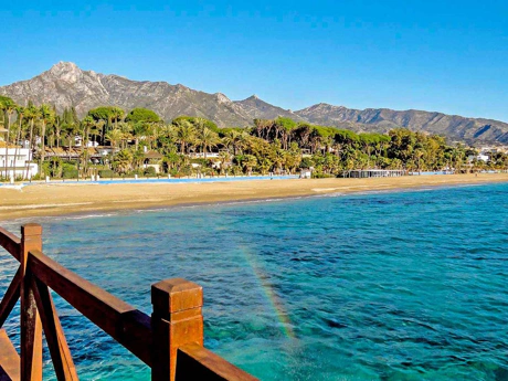 Penthouse for sale in Estepona