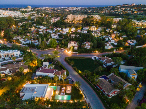 Modern Luxury Villa for Sale in Nueva Andalucía, Marbella