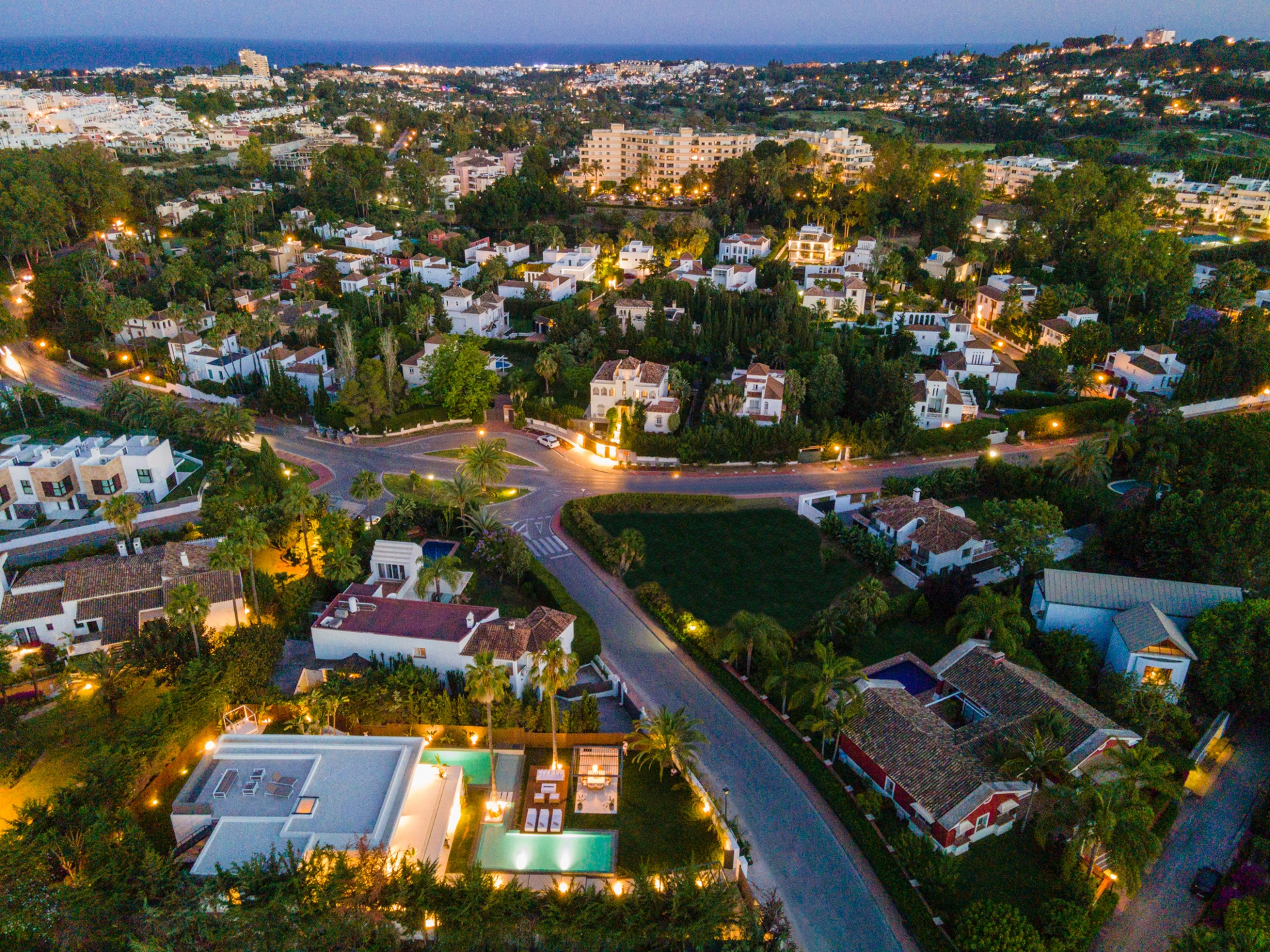 Villa for sale in Nueva Andalucia, Marbella