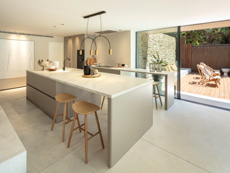 Modern Luxury Villa for Sale in Nueva Andalucía, Marbella