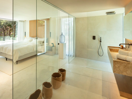 Modern Luxury Villa for Sale in Nueva Andalucía, Marbella