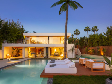 Modern Luxury Villa for Sale in Nueva Andalucía, Marbella
