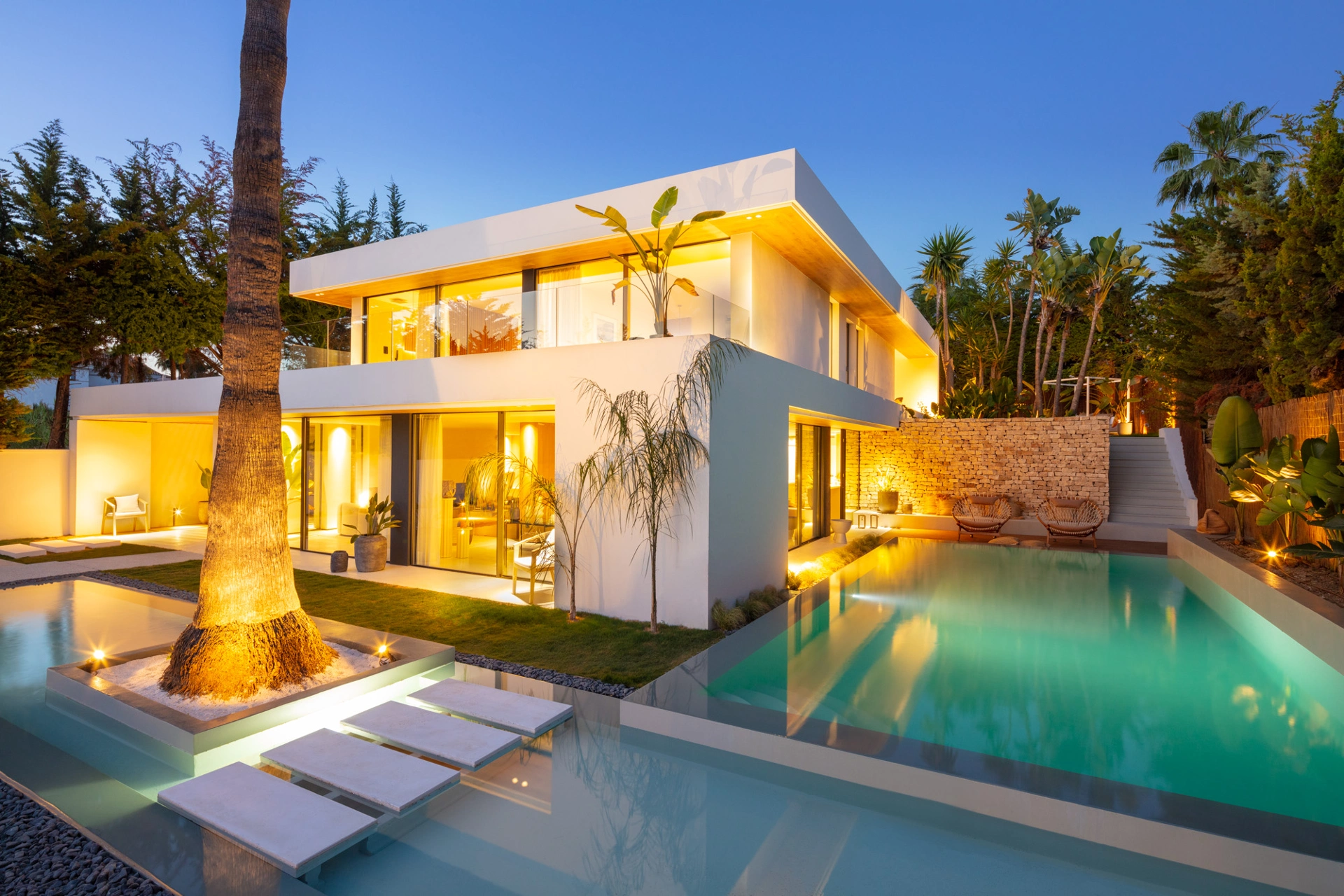 Villa for sale in Nueva Andalucia, Marbella