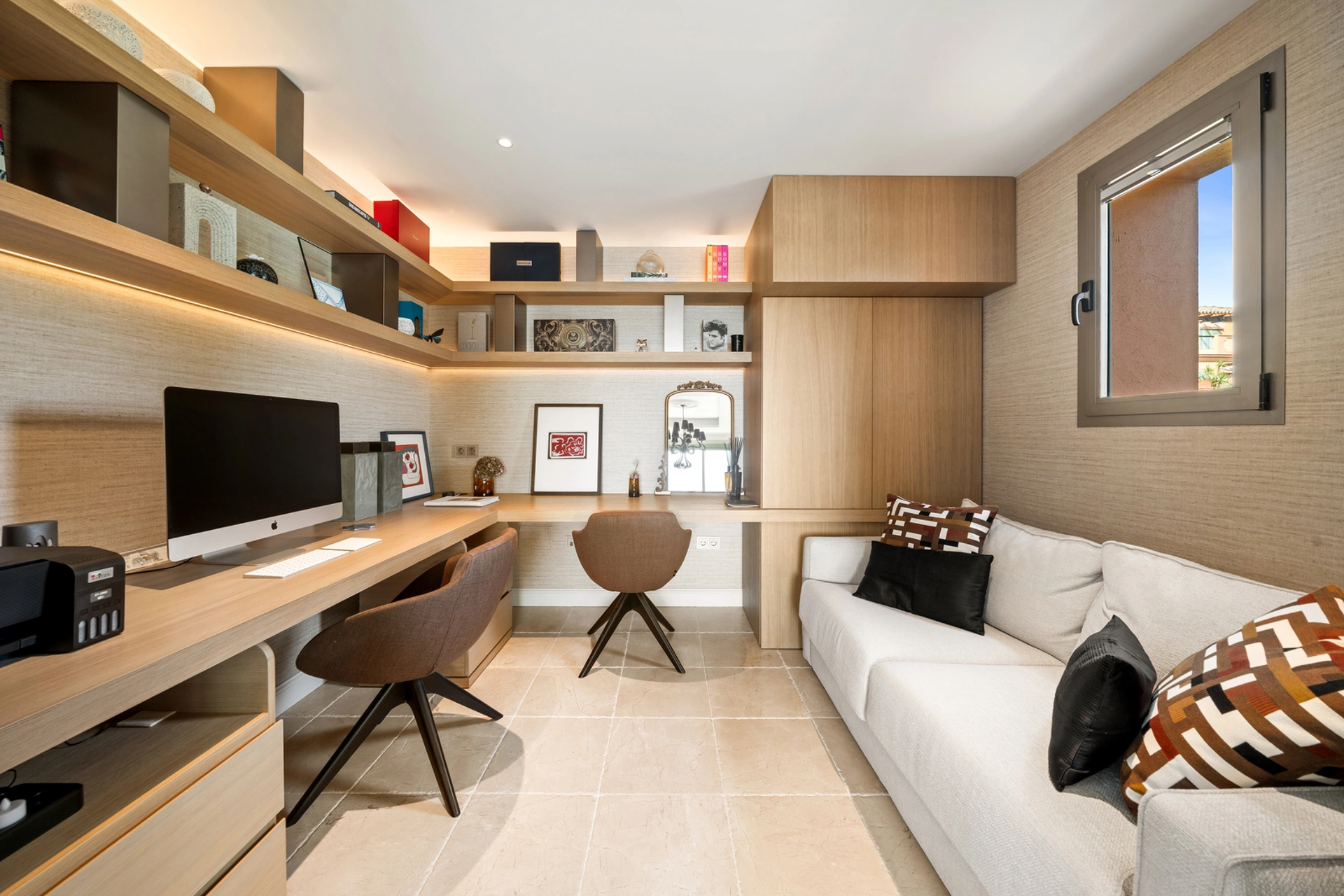 Penthouse for sale in Los Flamingos, Benahavis