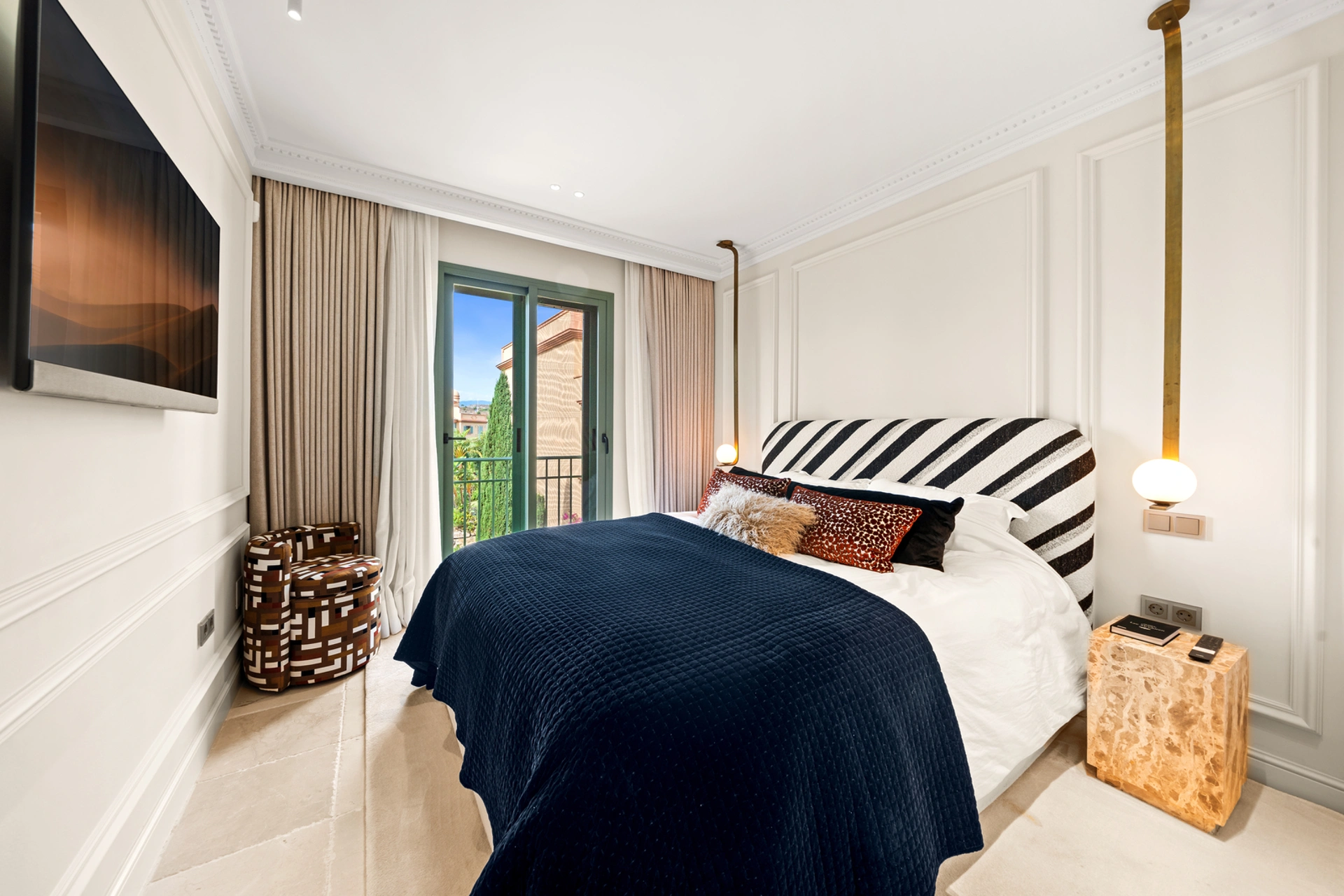 Penthouse for sale in Los Flamingos, Benahavis