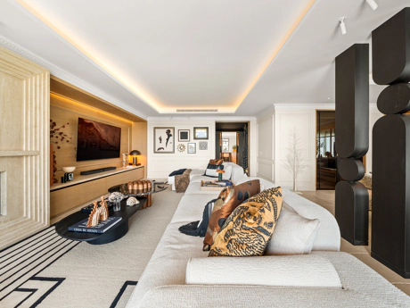 Luxury three-Bedroom Penthouse with expansive Sea Views in Four Seasons