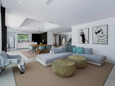 Villa for sale in Benahavis