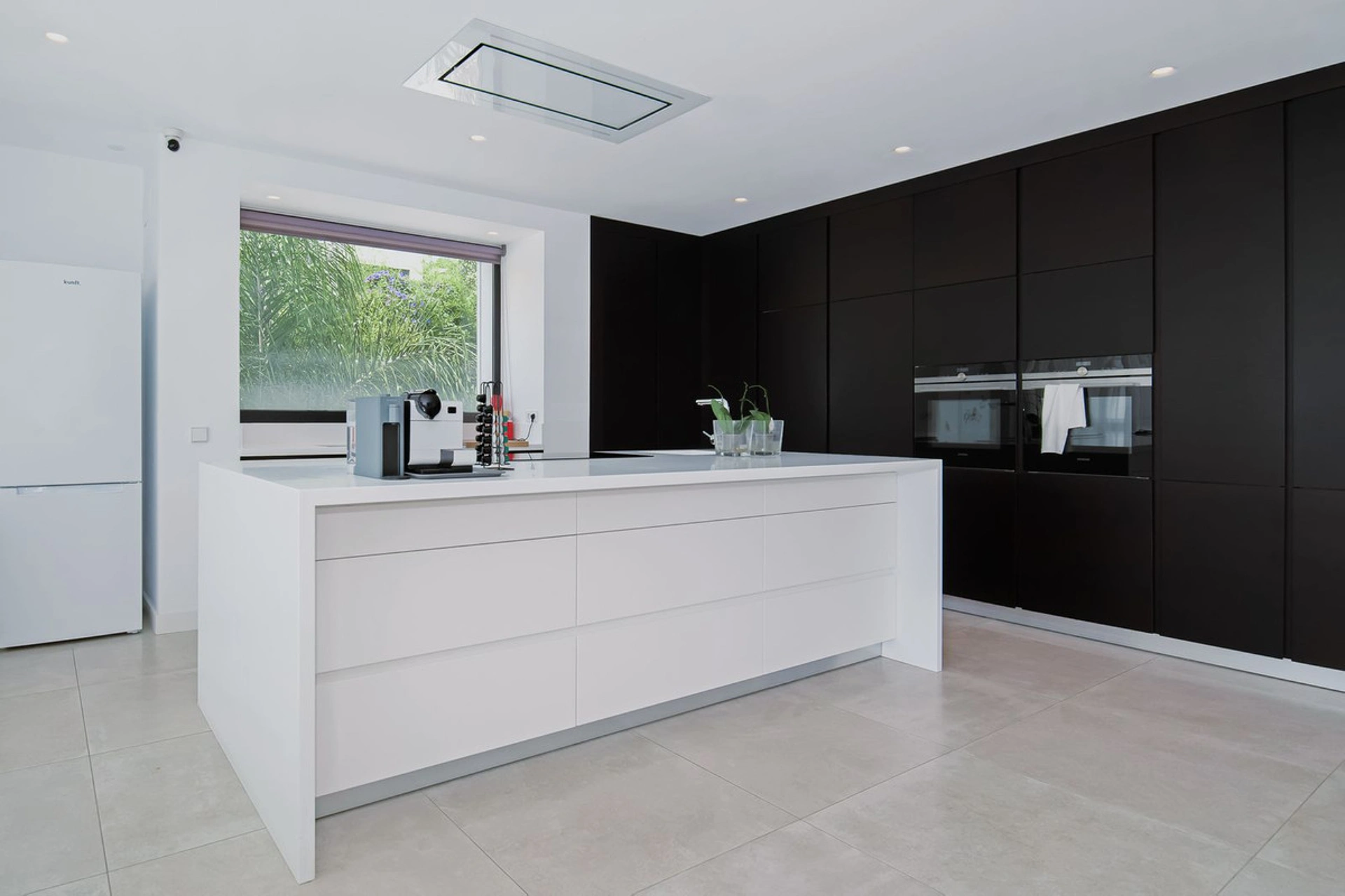 Villa for sale in Benahavis