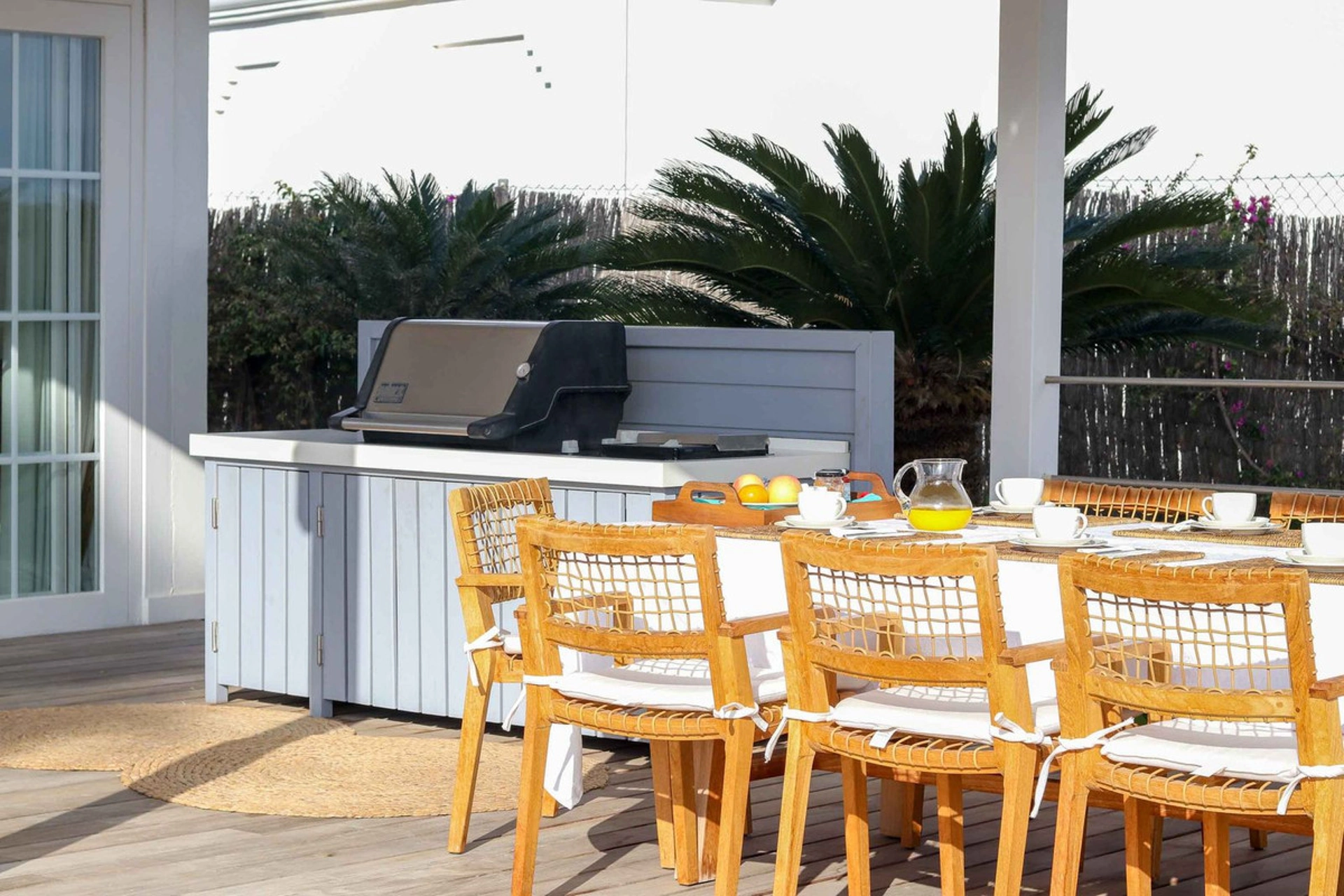 Villa for sale in Benahavis