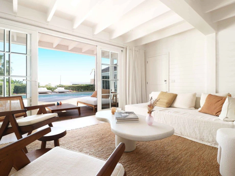 Villa for sale in Benahavis
