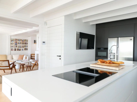 Villa for sale in Benahavis