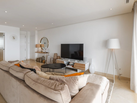 La Morelia de Marbella — Contemporary Luxury Living in Nueva Andalucía