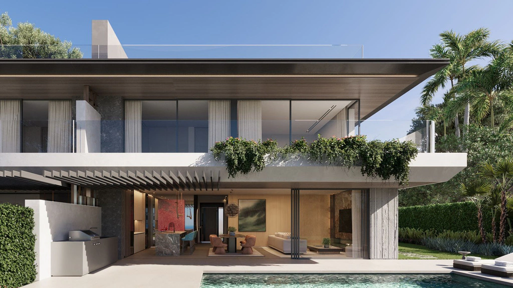 Villa for sale in Elviria, Marbella East