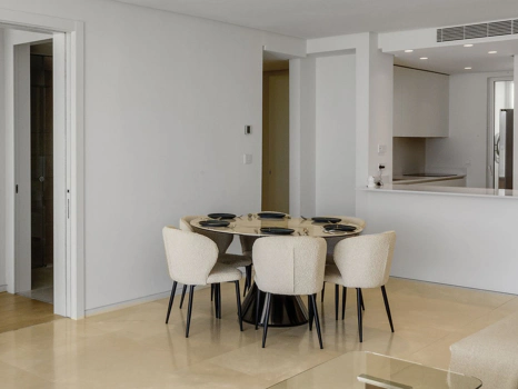 Exclusive Palo Alto Apartment, Marbella – Luxury with Mountain & Sea Views