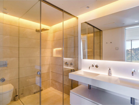 Exclusive Palo Alto Apartment, Marbella – Luxury with Mountain & Sea Views