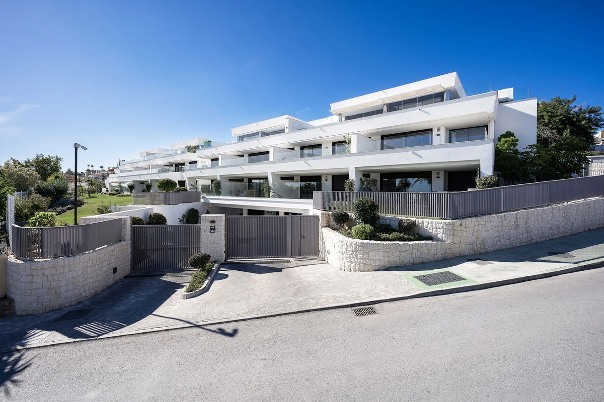 Ground Floor Apartment for sale in Marbella