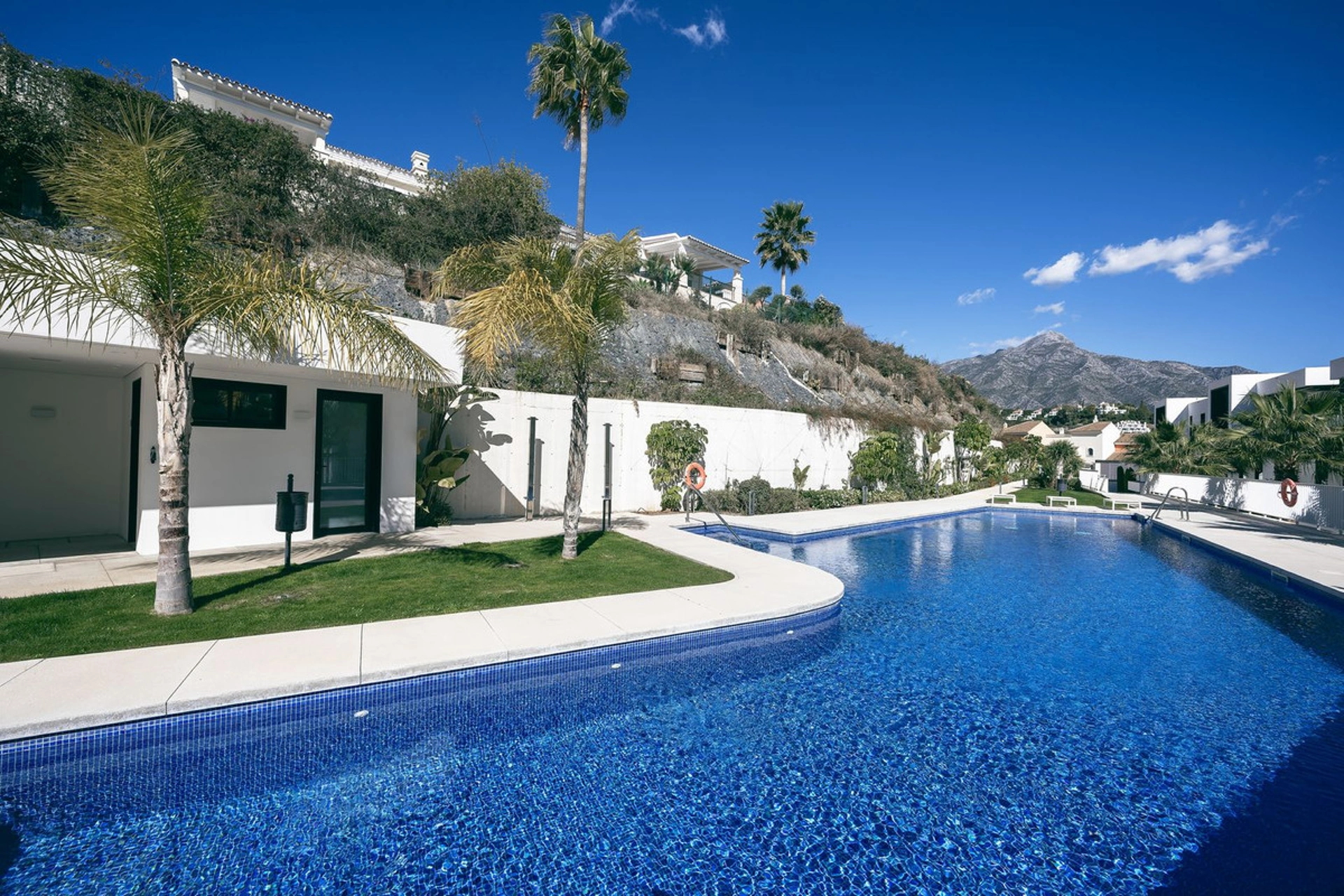 Ground Floor Apartment for sale in Marbella
