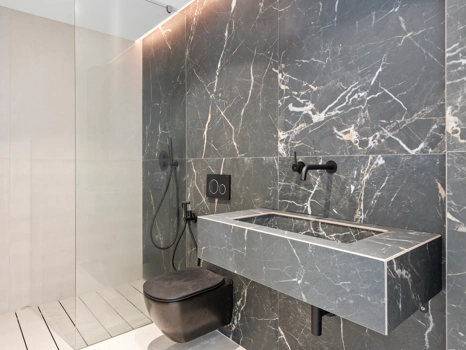 Modern Luxury Apartments with Private Pools and Sea-View Penthouses near Marbella