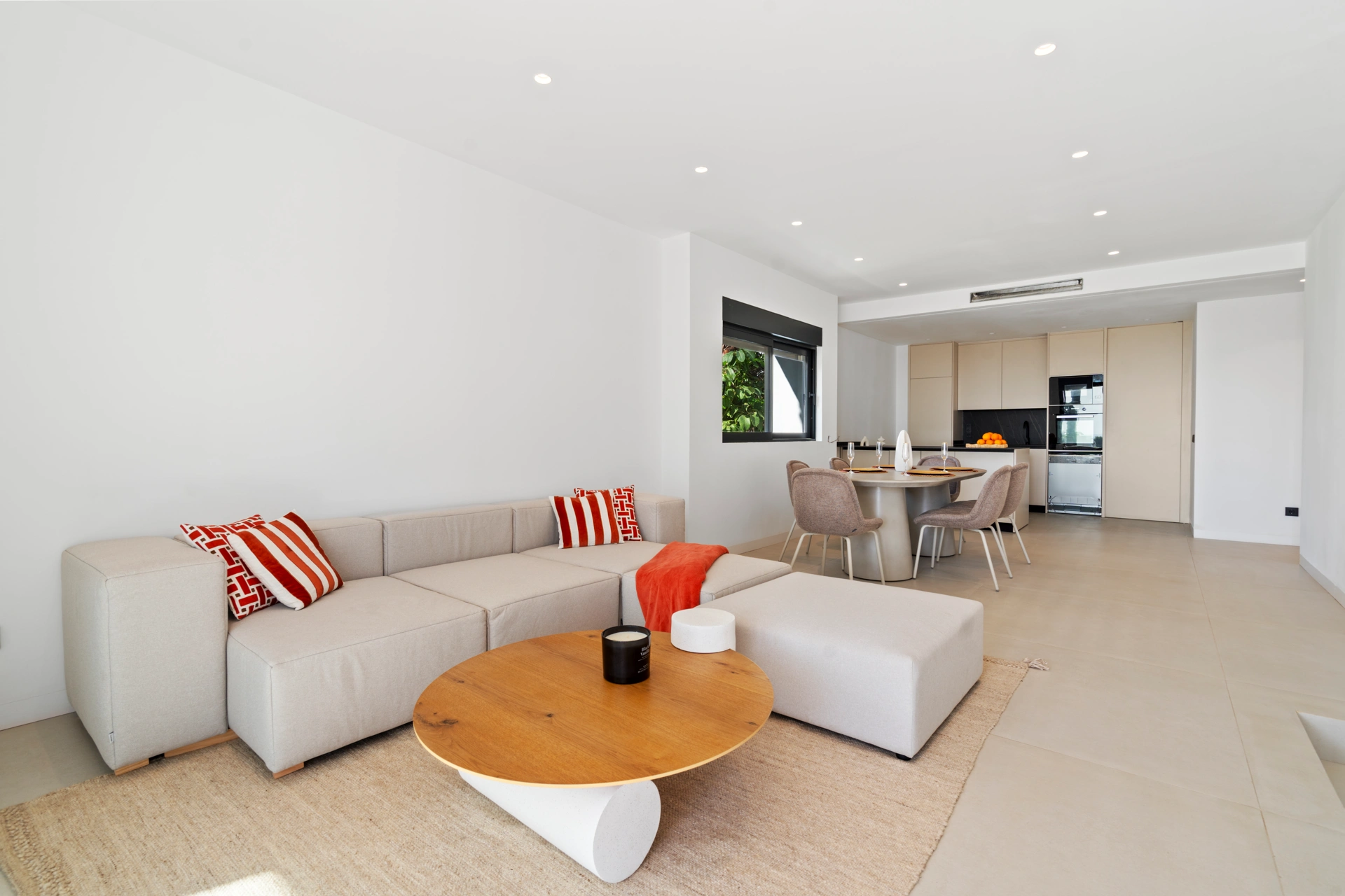 Town House for sale in El Paraiso, Estepona East