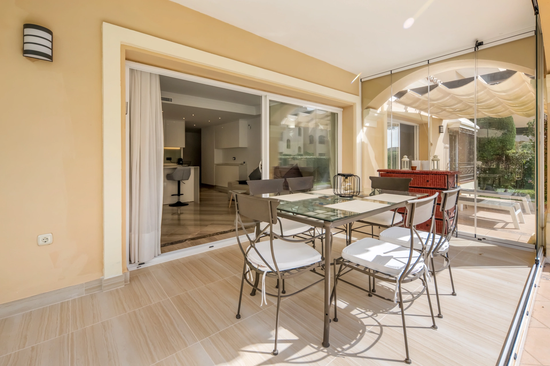 Ground Floor Apartment for sale in Hacienda Elviria, Marbella East