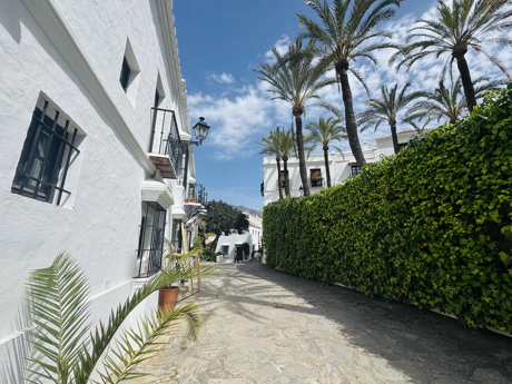 Charming Andalusian Townhouse in Las Lomas del Marbella Club