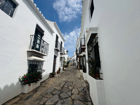 Charming Andalusian Townhouse in Las Lomas del Marbella Club