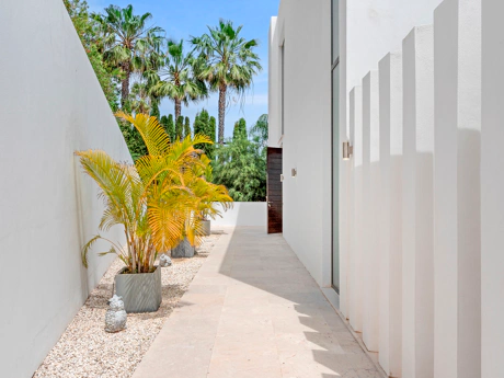Villa contemporánea de lujo con vistas panorámicas al mar en La Alquería