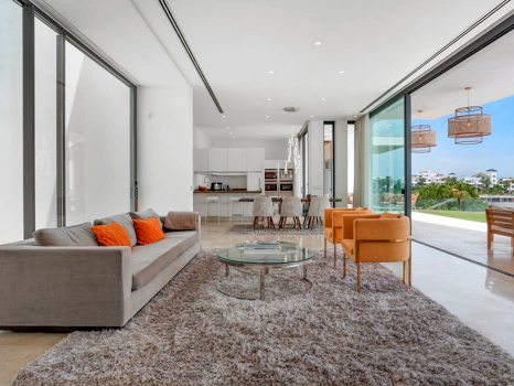 Contemporary Luxury Villa with Panoramic Sea Views in La Alquería