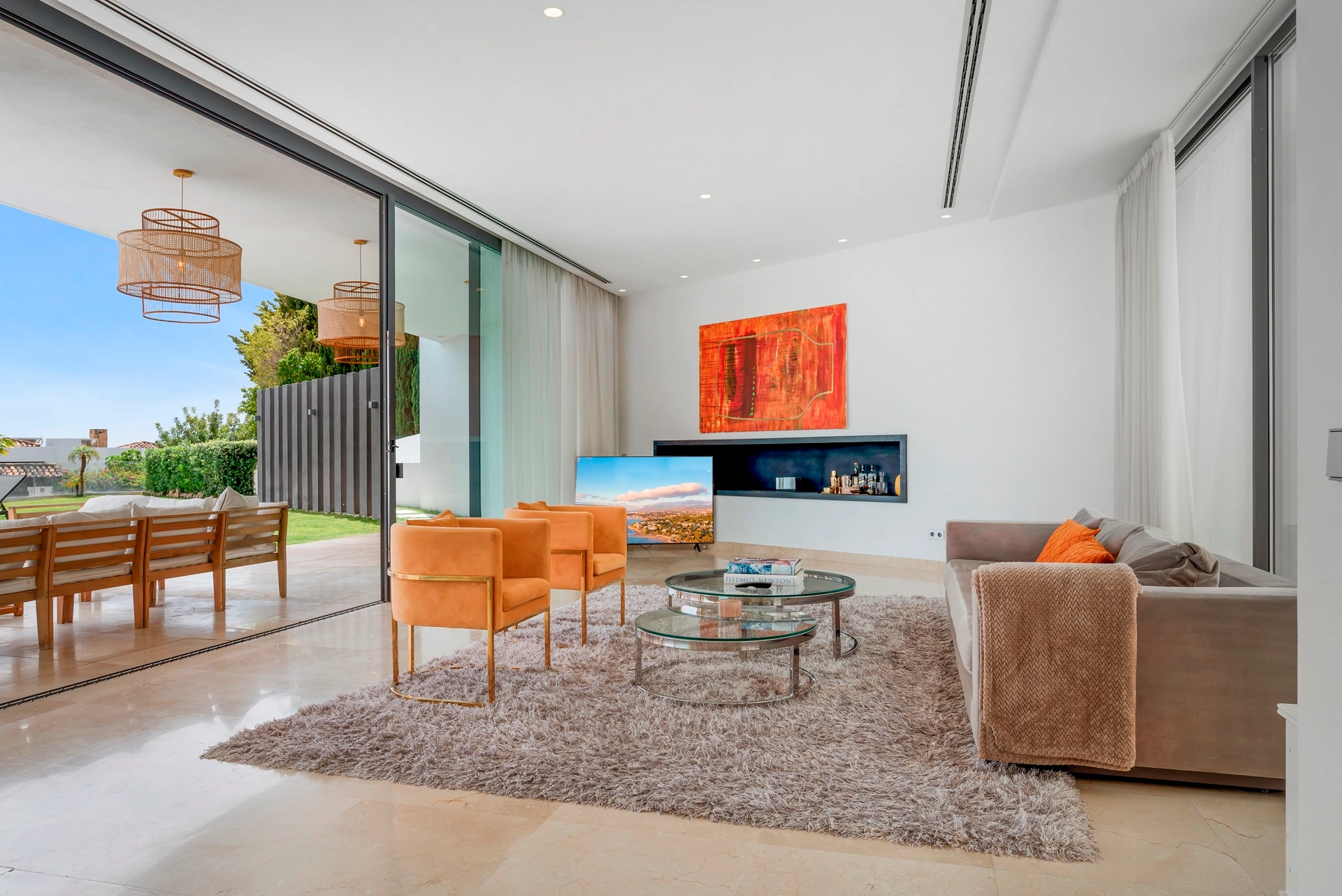 Villa for sale in Benahavis