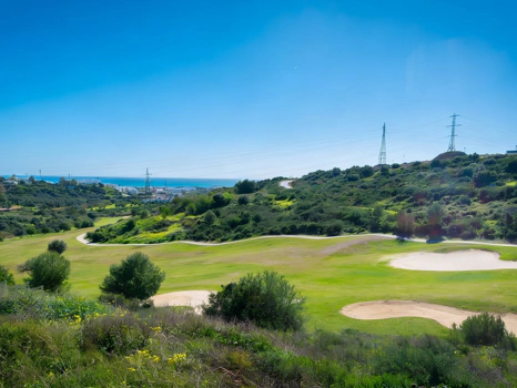 Amaris Villas – Contemporary Luxury Living in the Hills of Estepona